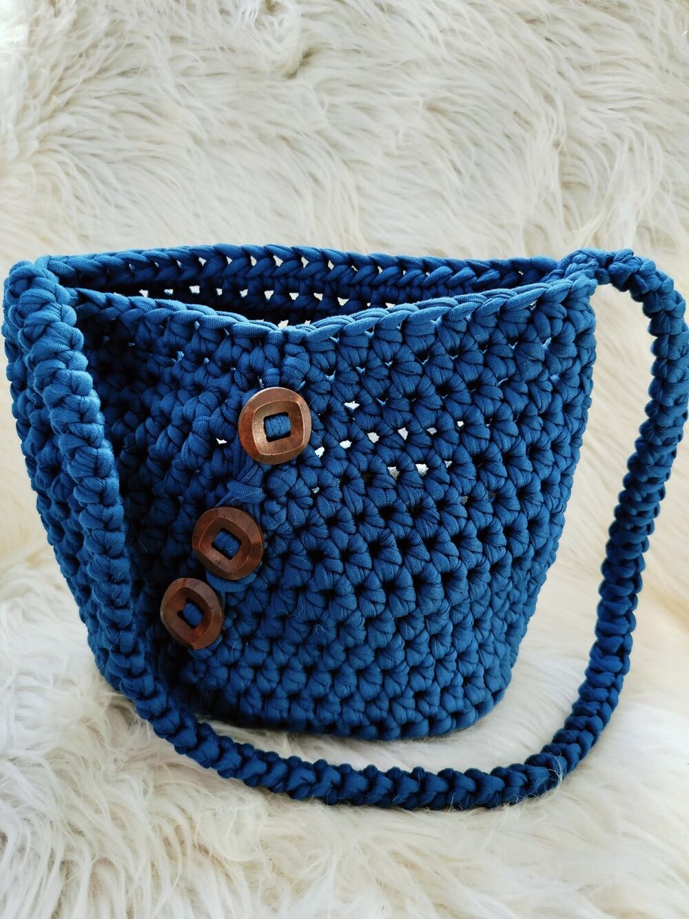 5875) Handmade Navy Blue Crocheted Shoulder Bag Button Accents